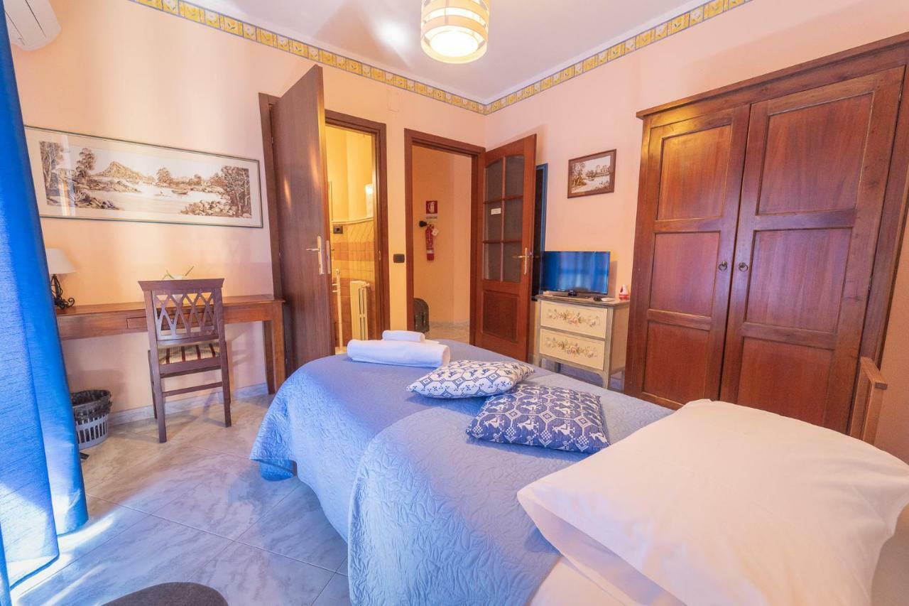 La Rosa - Elegant Rooms Sassari Exterior foto