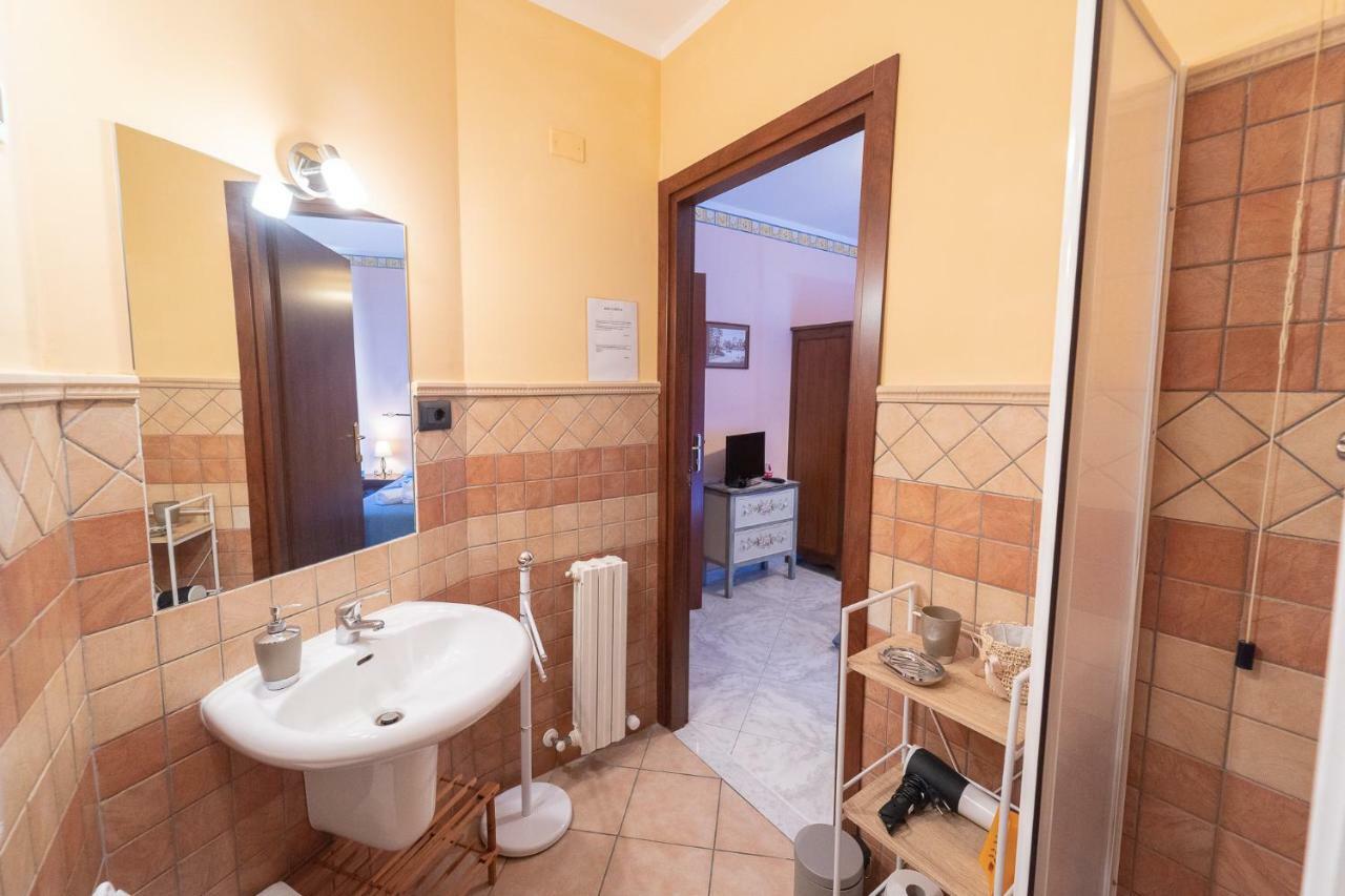 La Rosa - Elegant Rooms Sassari Exterior foto