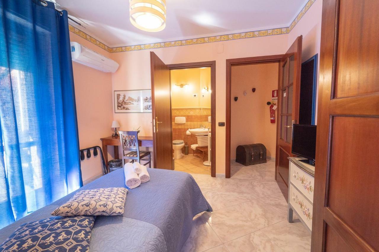 La Rosa - Elegant Rooms Sassari Exterior foto